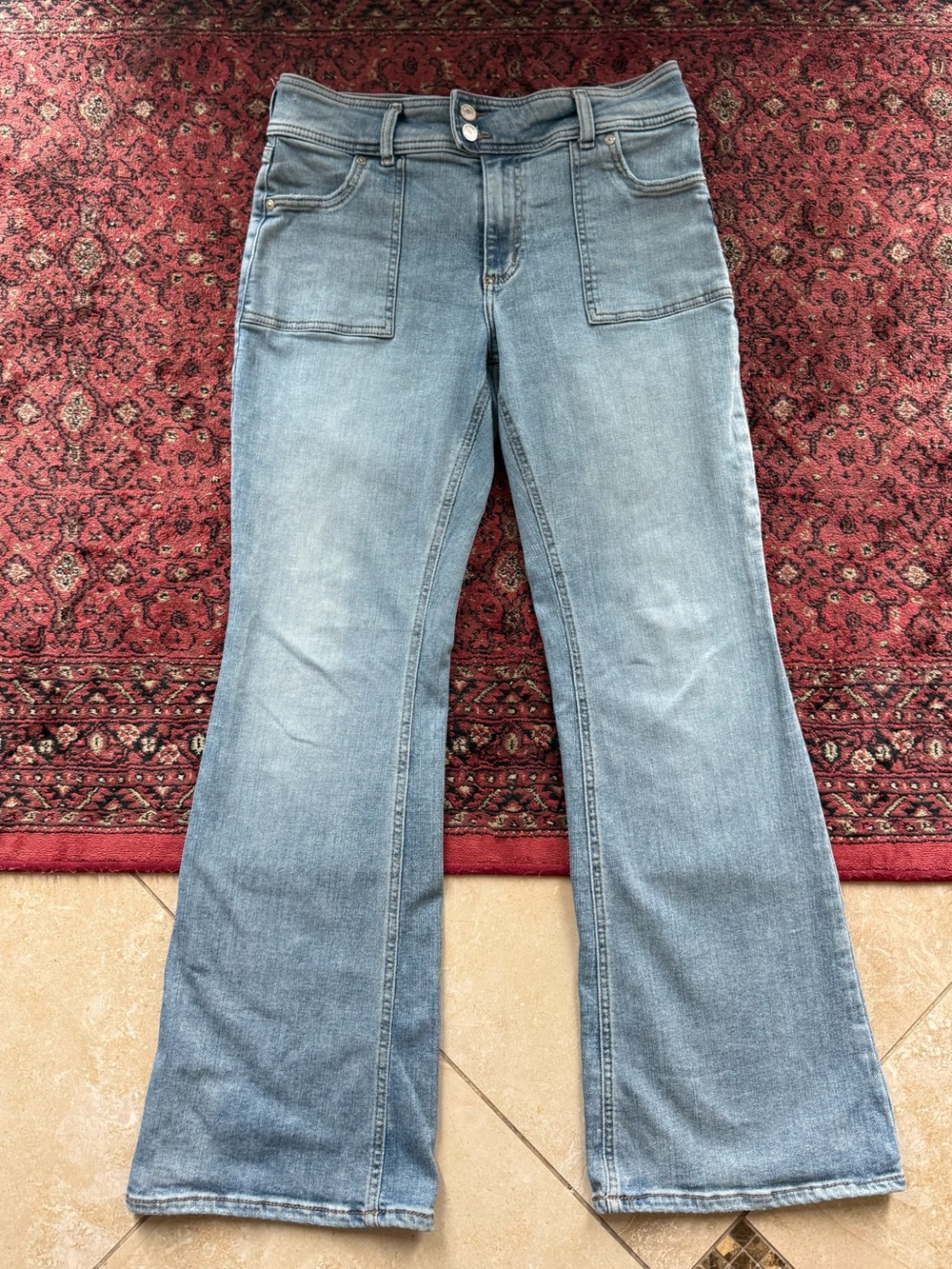 Silver Jeans co. "Be Low Flare" Women's Low Rise Flare Jeans (NEW without tags)